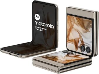 Motorola razr 50 (Beach Sand, 8GB RAM, 256GB Storage) | 3.6" External...